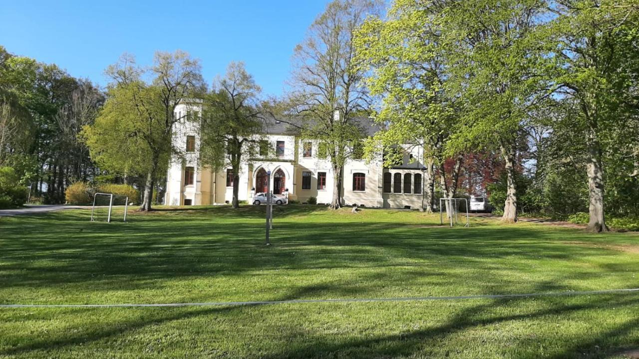 Herrenhaus Harmshagen Testorf-Steinfort Dış mekan fotoğraf